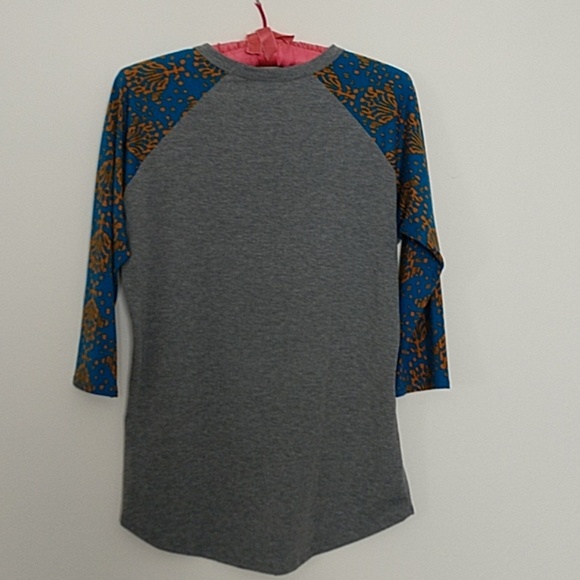 LuLa Roe Randy Baseball Tee - Picture 3 of 3